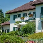 Konstanze 3*