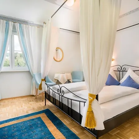 Hotel Konstanze 3*